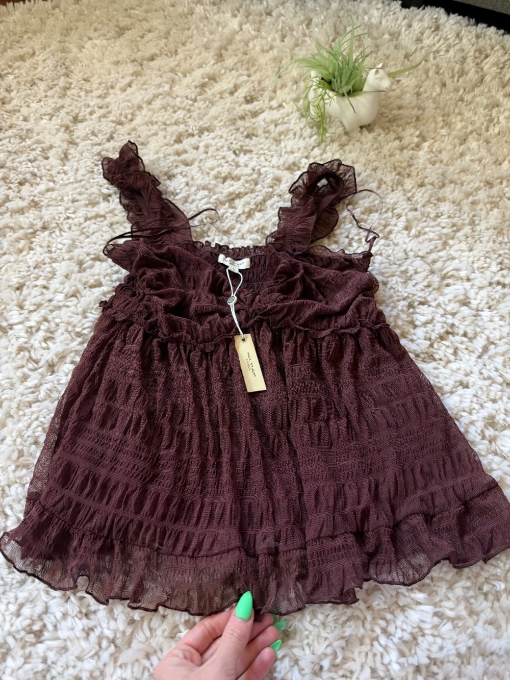 Max Studio London Cocoa sleeveless blouse in brown with a gathered, textured des